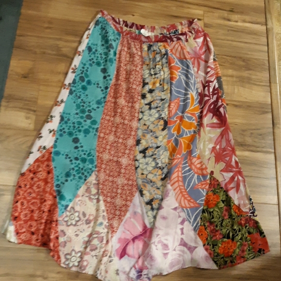 Sacred Threads Long Maxi Boho Skirt. - Picture 2 of 5